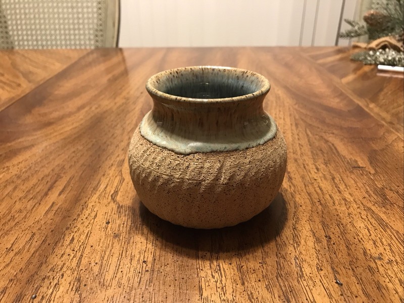 TOBI CREATES Stoneware Art Pottery  Vase 4.”Tall