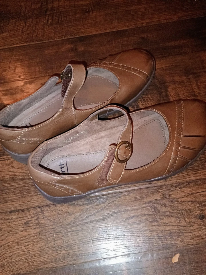 Earth Kalso Mary Jane plano para mujer talla 7,5 cuero marrón Foto 4 de 4