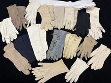 Lot 18 Pairs Of Vintage Gloves  2 Glove Clips  Leather Suede Cotton Knit