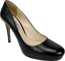 PRADA Black Pumps Textured Patent Leather Round Toe 40 10 Shoes Heels Classic