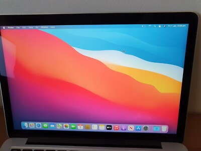 Apple MacBook Pro 13-inch 2015, 2.7GHz core i5, 128GB / 8GB RAM