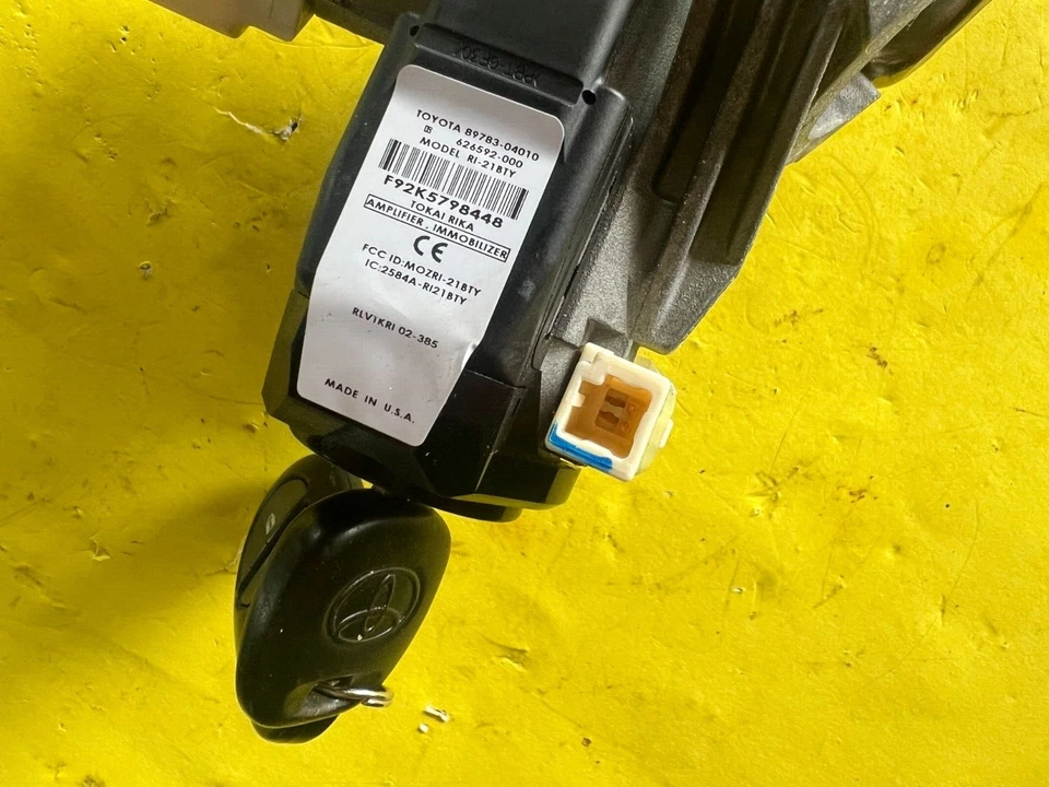 Toyota Tundra 2017 interruptor de encendido de dirección bloqueo con llave OEM 89783-04010 Foto 3 de 4