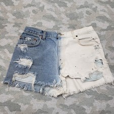 Vintage Levis 560 Shorts Womens 34 Blue Cut Off Distressed Pockets Denim DIY
