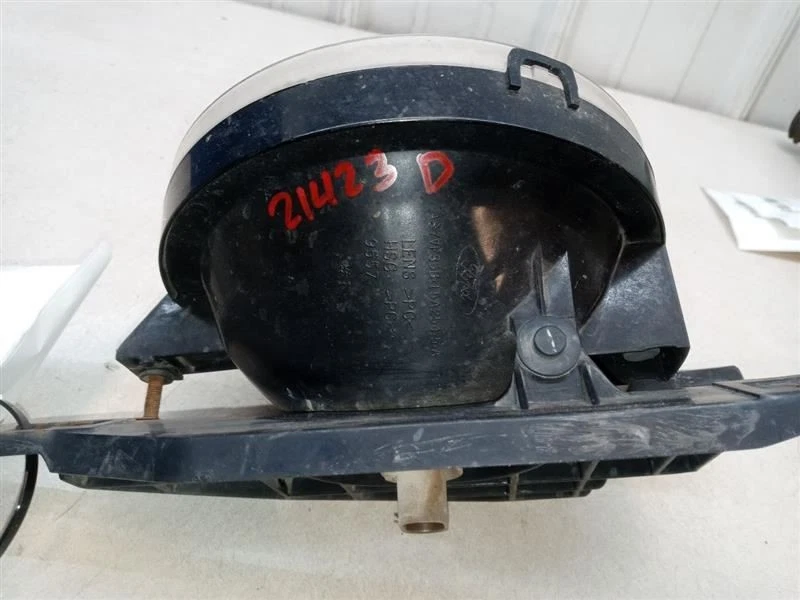 98-02 CONJUNTO DE FAROS ANTINIEBLA IZQUIERDA LINCOLN NAVEGATOR DRIVER CON SOPORTE OEM F85B-15A254-5-A Foto 4 de 4