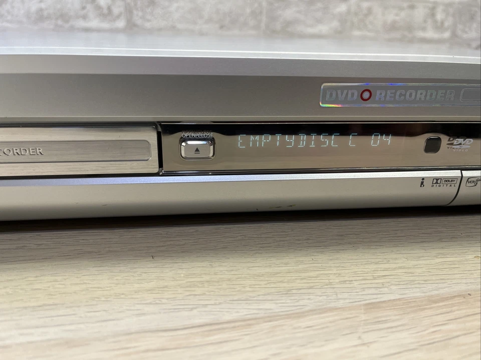 Philips DVDR75 Progressive-Scan DVD Player & Recorder | No Remote - Image 4 of 4