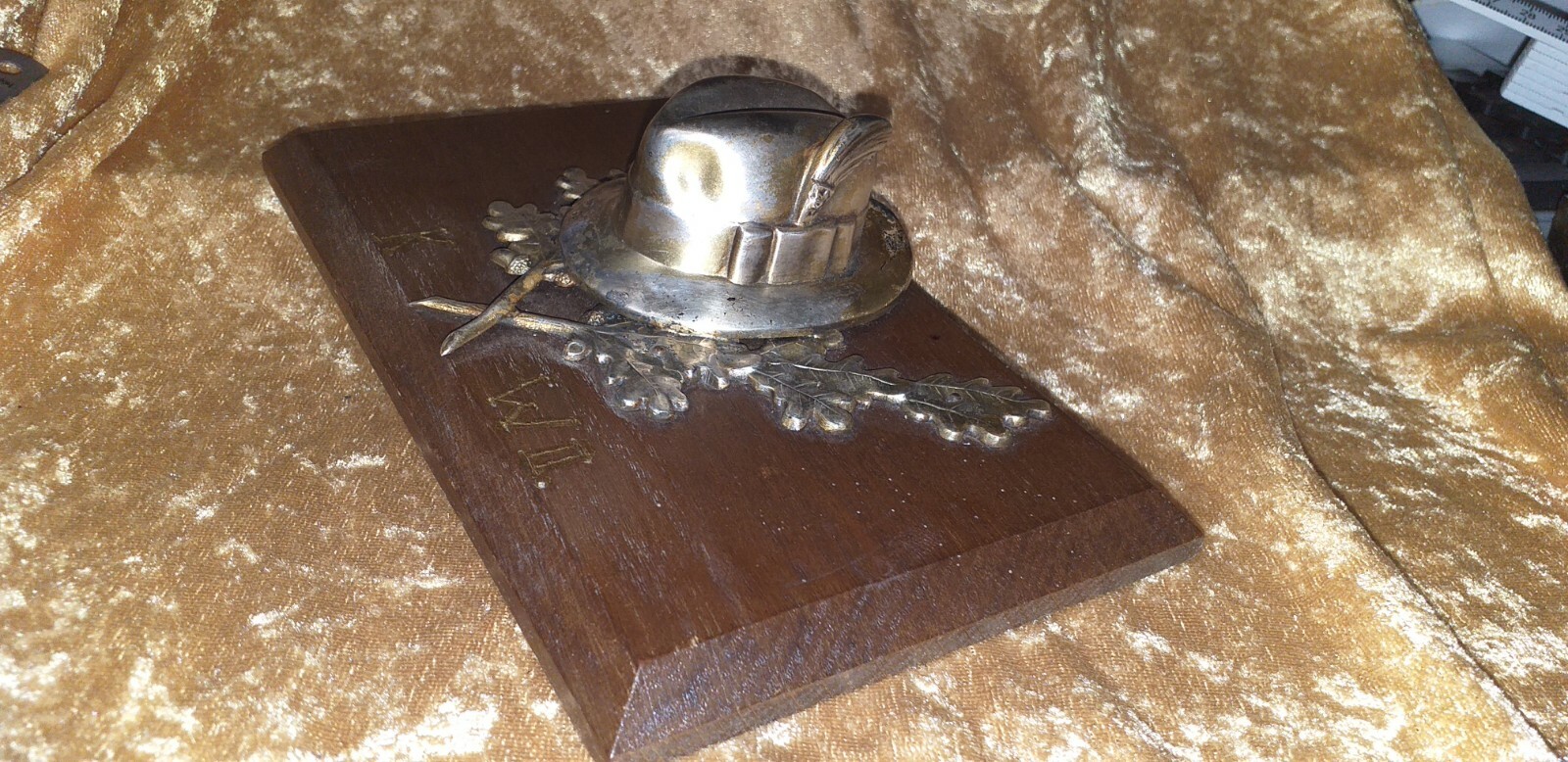 Picture 3 of 10