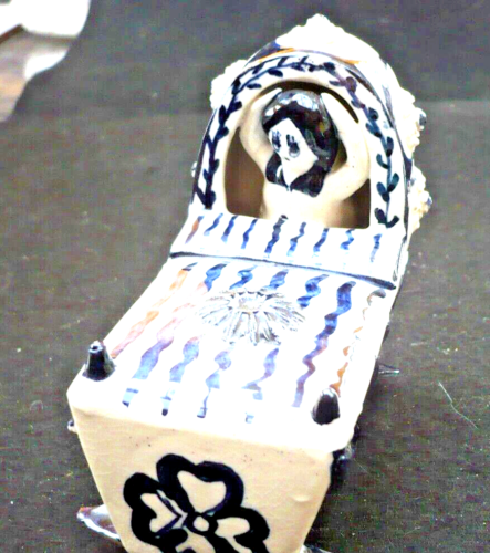 WILFRED GIBSON CORNISH STUDIO POTTERY BABY IN ROCKING CRADLE BLUE & WHITE - Picture 2 of 7