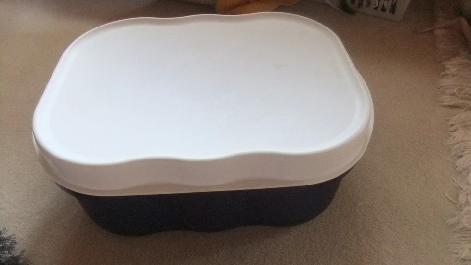 TUPPERWARE Brotbox "LAIBWÄCHTER",Brotbehälter,Brotkasten,blau, gebraucht - Bild 2 von 4