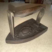 Sad Iron, Rare Antique J. Manil No. 6 Sad Iron, Weighs 2 lbs 12 oz.  Nice Patina