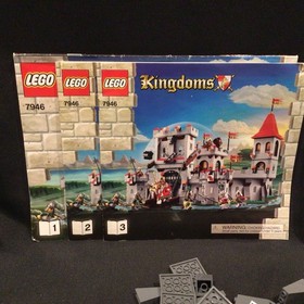 Vintage LEGO Castle Kingdoms 7946 King's Castle (2010) - NOT COMPLETE