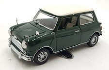 Kyosho 1/18 Scale Diecast 7008 9800 - Morris Mini Cooper 1275S - Green/White