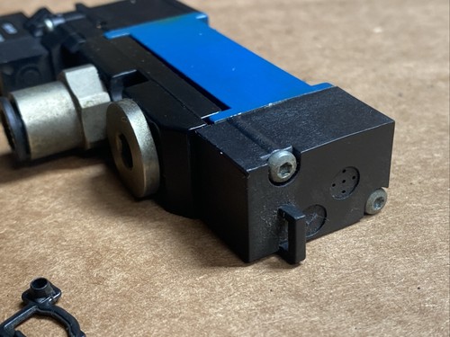 REXROTH 2518-1-9110-1 Solenoid Valve 24V DC Mounting Hardware & Gasket FAST SHIP - 第 8/8 張圖片