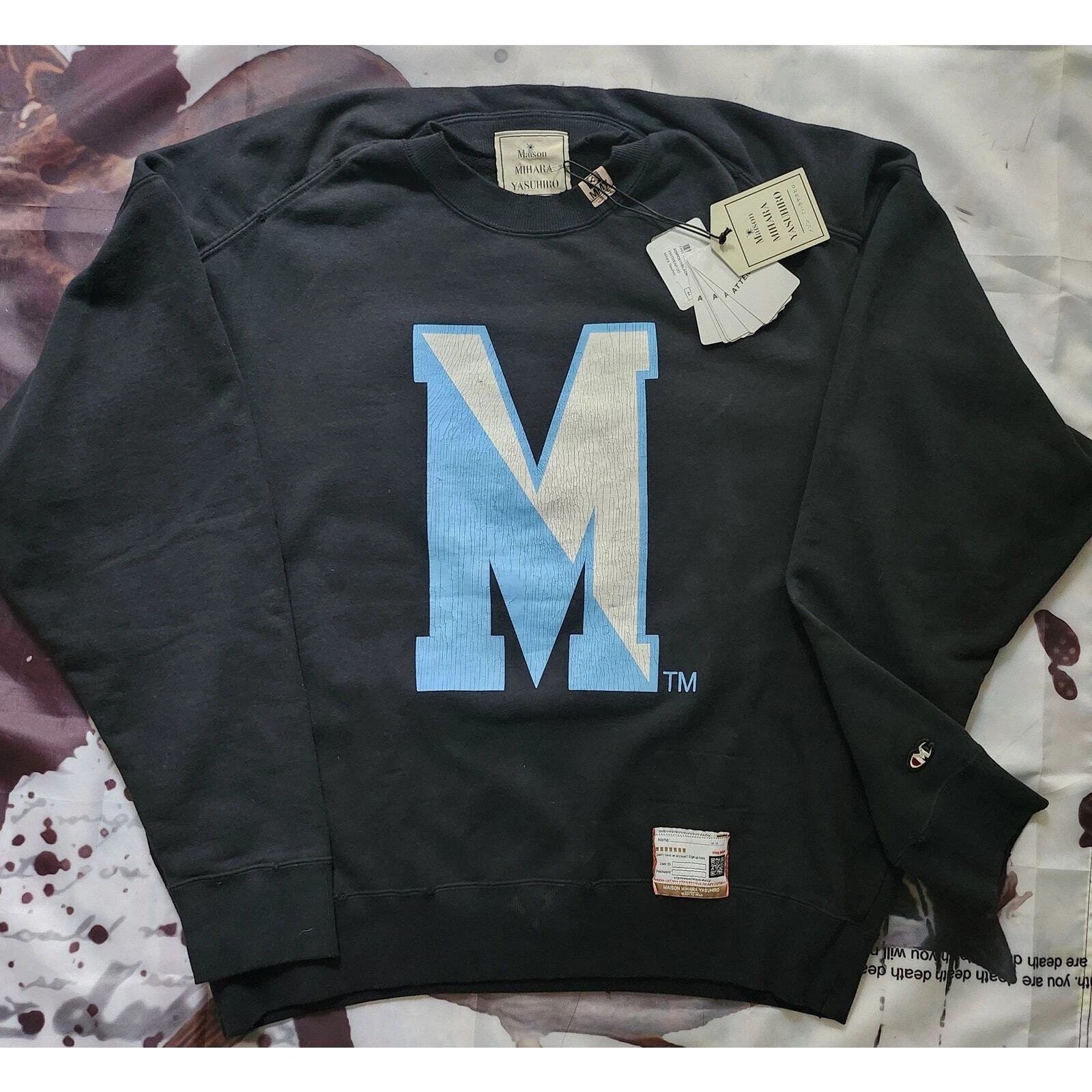 Felpa pullover Maison MIHARA YASUHIRO logo invecchiato