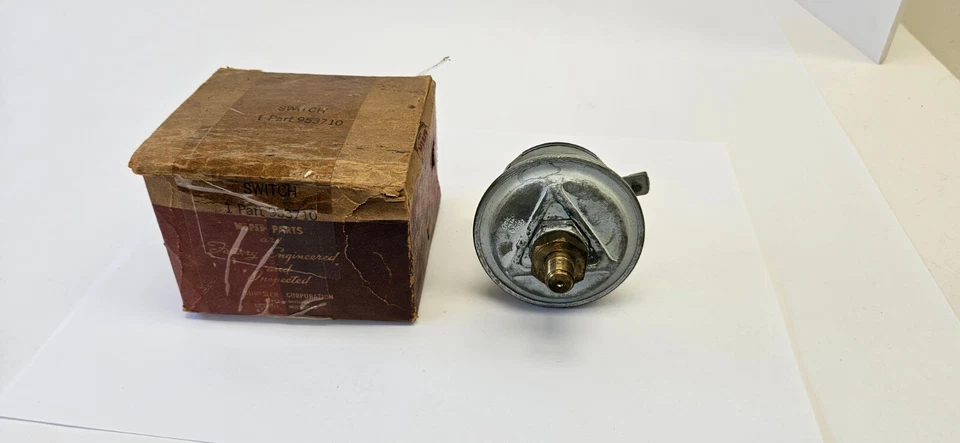 Переключатель коробки передач 1941-1942 Chrysler New Yorker Royal Windsor C28 953710 новый из старых запасов. - Изображение 3 из 4