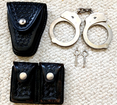 Vtg. Peerless Handcuff Co. & 2 Keys & Greenwood's Case, Plus Viking Ammo Pouch