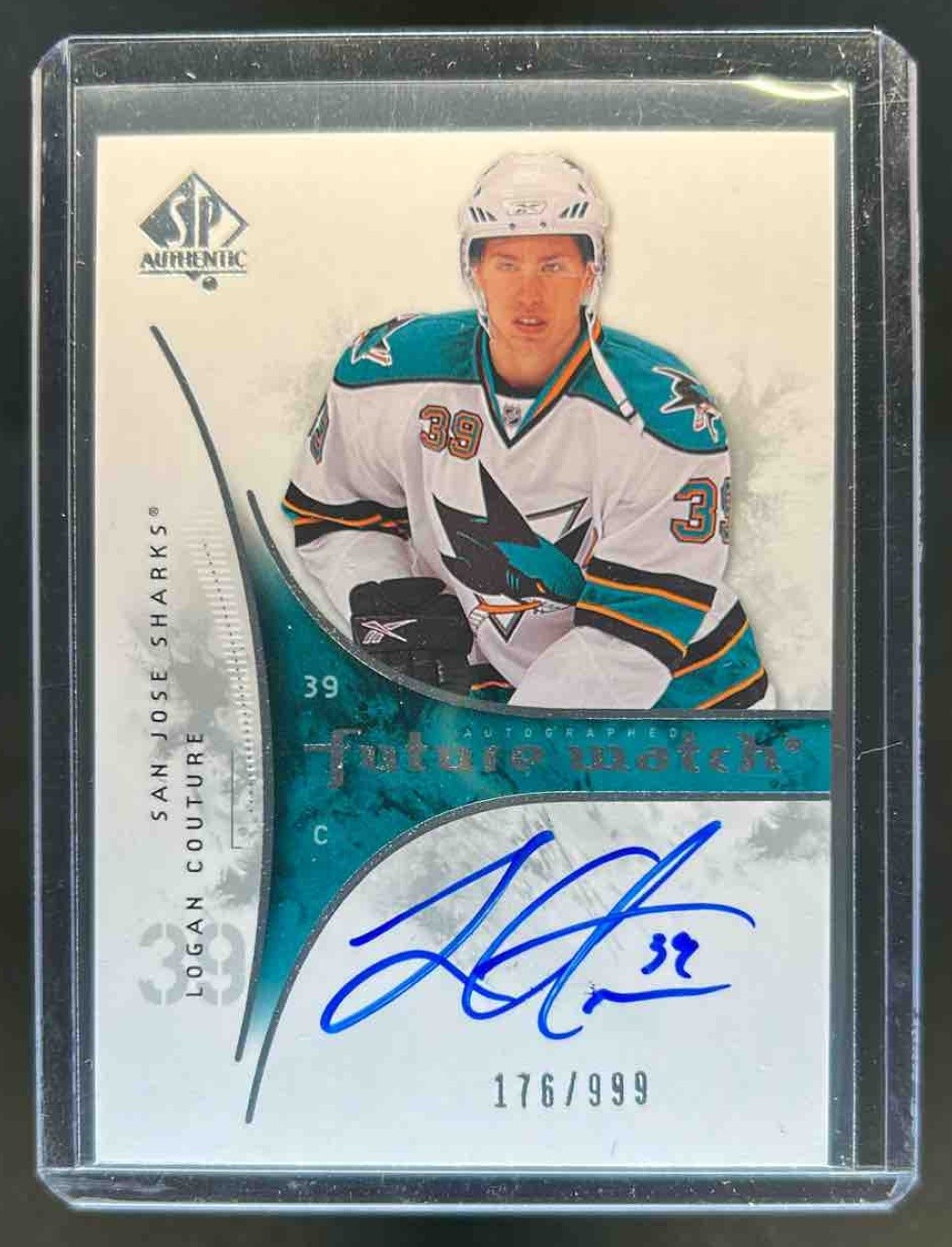 2009-10 SP Authentic Logan Couture Rookie Auto RC Future Watch #/999 Sharks