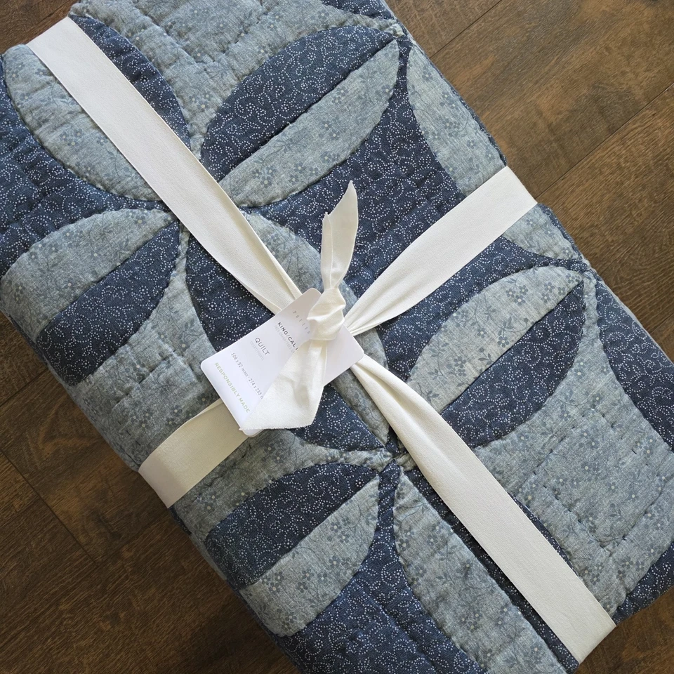 Anillo de boda Pottery Barn Harper retazos reversible edredón king y 2 fundas king Foto 4 de 4