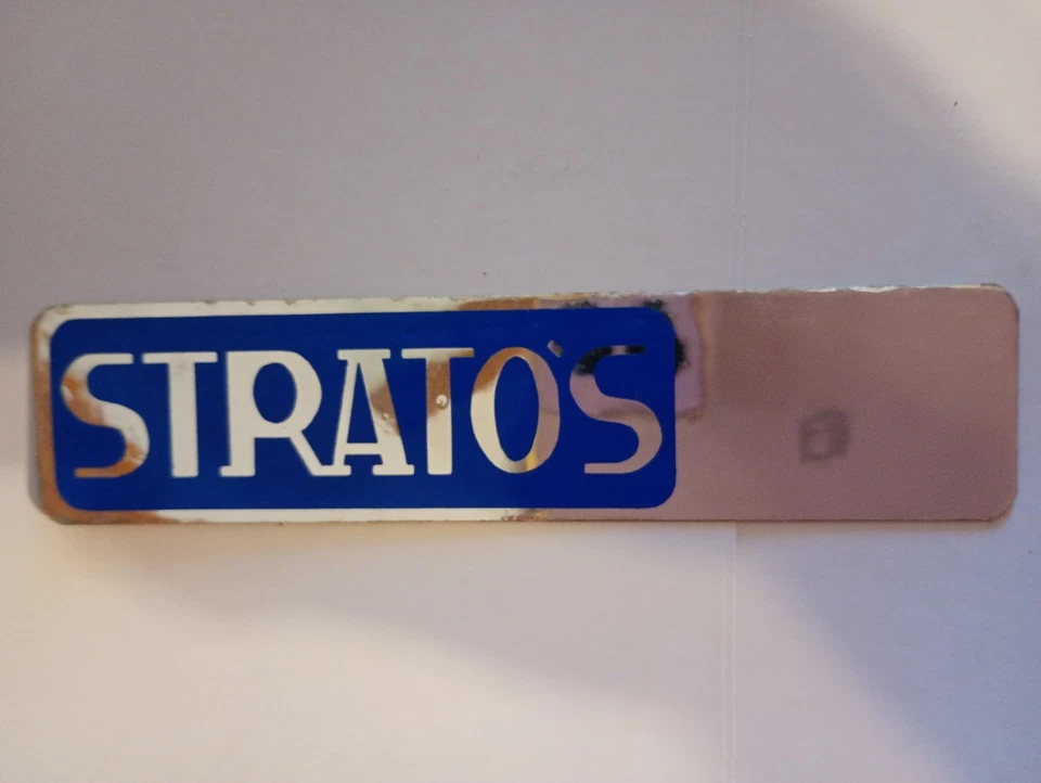 Lancia Stratos stradale. Adesivi posteriori originali. - Immagine 3 di 4