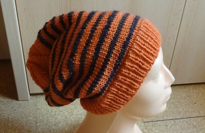 Mütze handgestrickt Extra Merino Big orange mit braunen Streifen