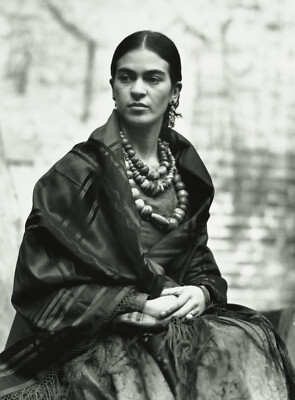 Edward Weston - Frida Kahlo Portrait Mexican Artist (1930) - 17'' x 22'' Art Print
