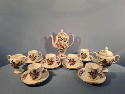 WEDGWOOD CHARNWOOD MUSTER, GOLDRAND, KAFFEESERVICE 15-TEILIG, 1. QUALITÄT
