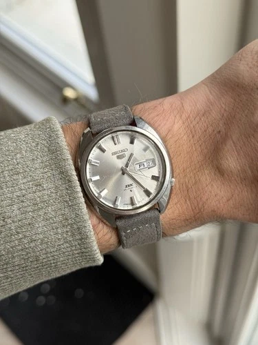 Vintage Seiko 5 DX 6106-8010 JDM Automatic Watch From Feb 1968 - Running