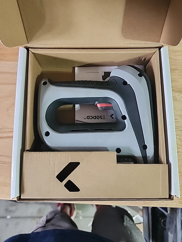 NEW! Arrow T50DCD Cordless Electric Staple Gun - Image 2 of 2