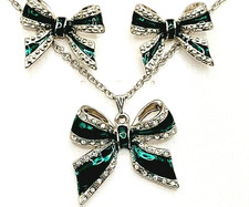 Christmas 2pc SET Necklace  Earrings Fashion Jewelry Silver Tone Green Bow