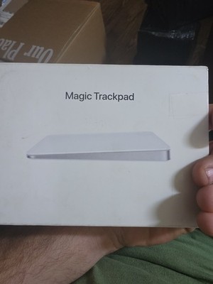 Apple Magic TrackPad White Multi-Touch Surface (USB-C) 2024 A3120 MXK93AM/A