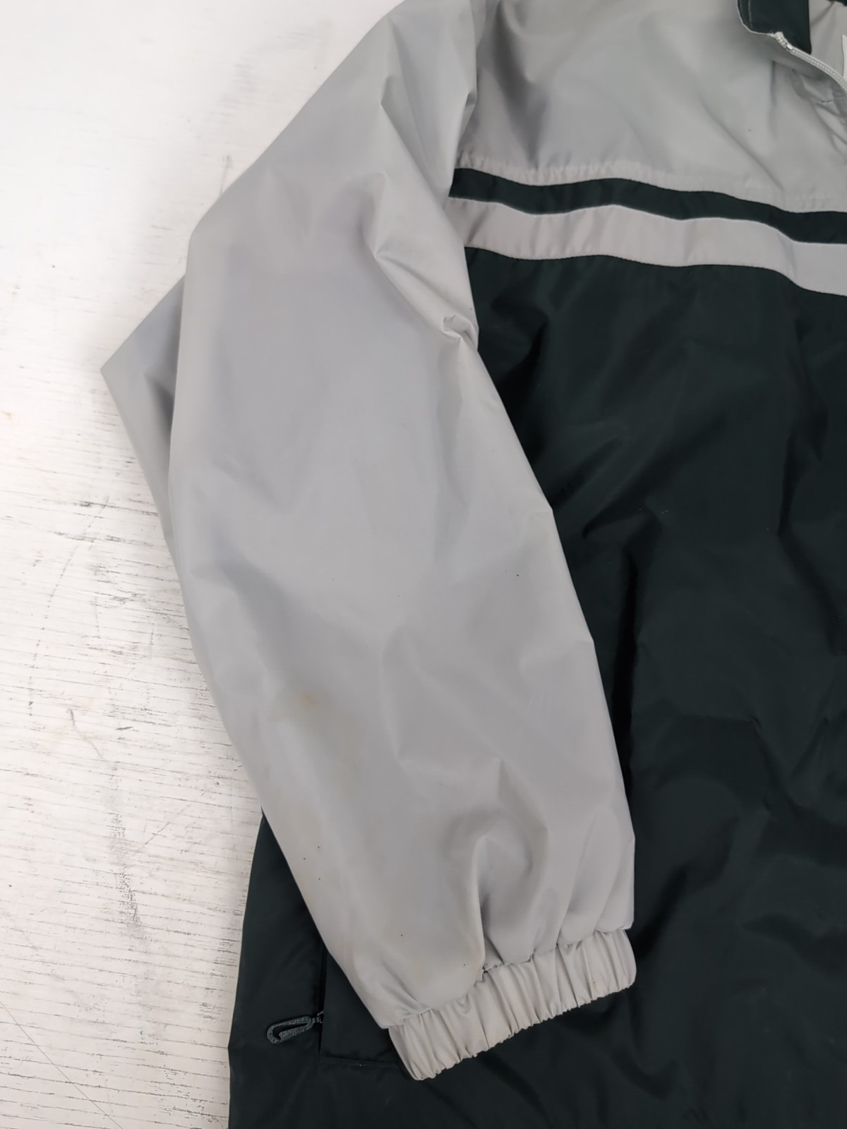 Vintage Nike Y2K Full-Zip Windbreaker - Grey And Green Mens Size Large thumbnail 4