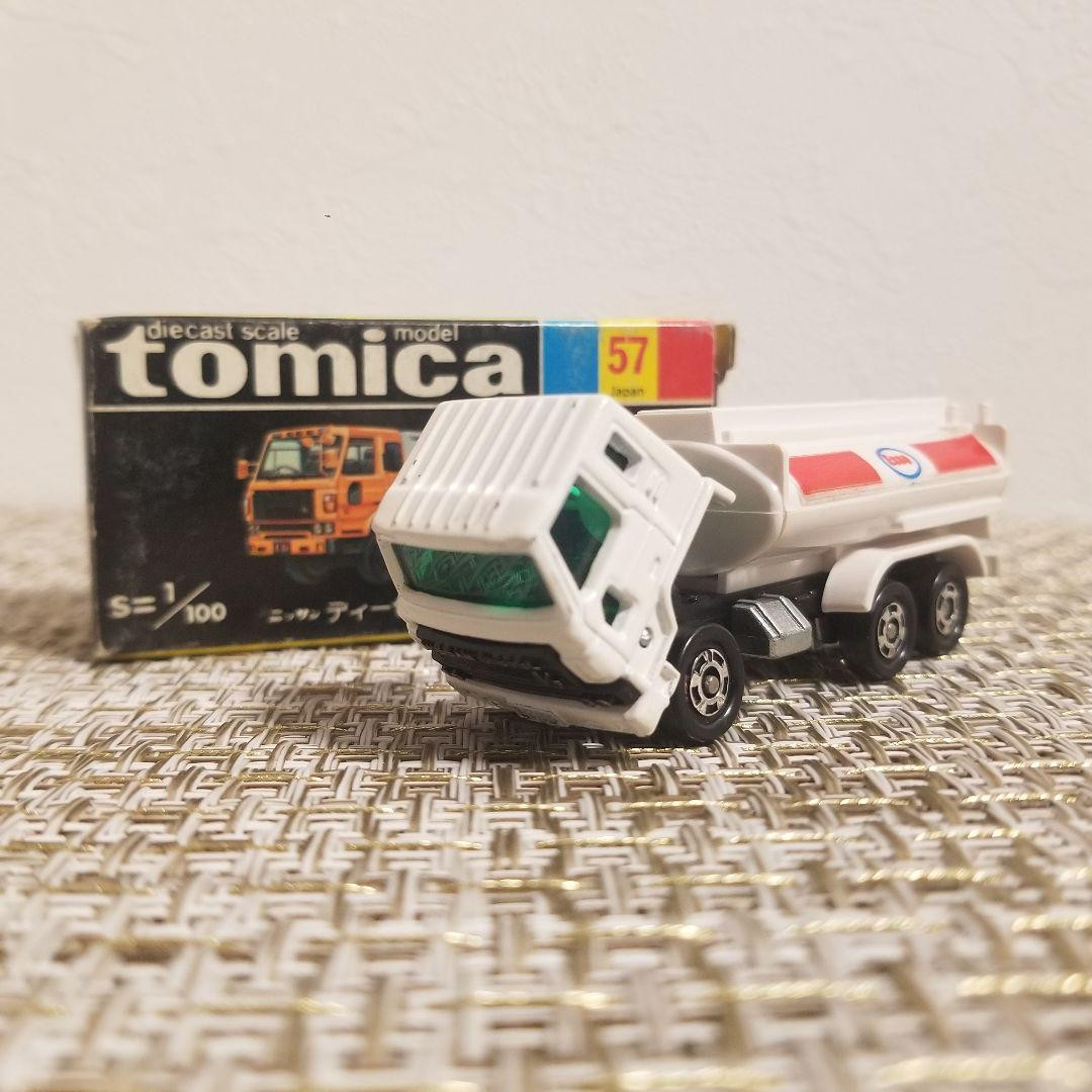 Tomica Black Box No.57 Nissan Diesel Tank Truck Made in Tomica Black Box No.57 Nissan Diesel Tank Truck Made in