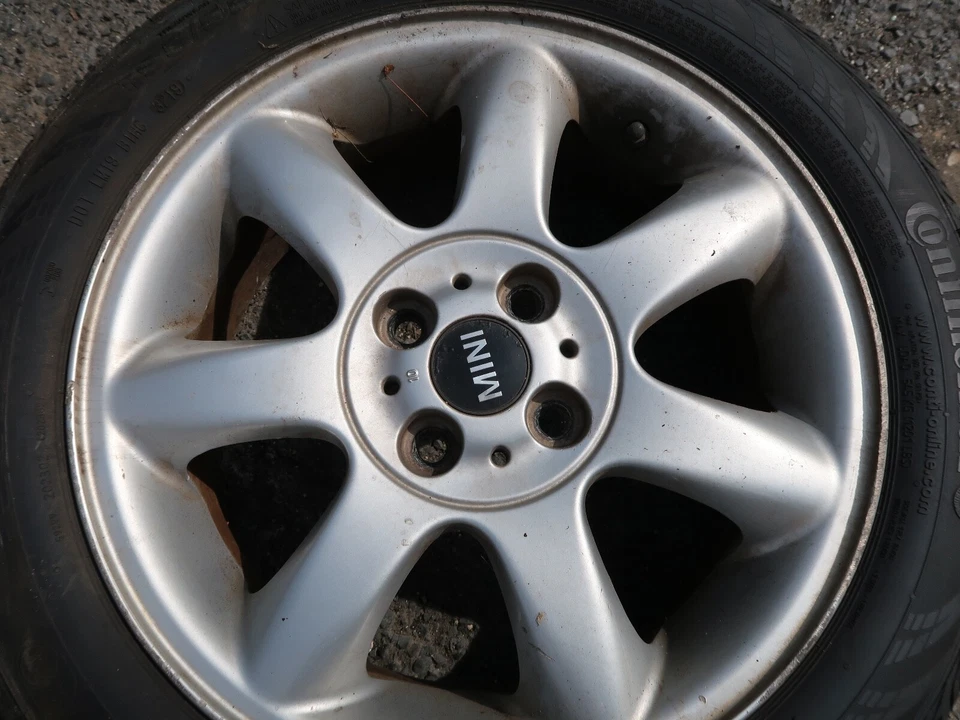 MINI COOPER S 2005-2014 ALEACIÓN GENUINA 7 RADIOS 16" JUEGO DE LLANTAS Y NEUMÁTICOS OEM Foto 4 de 4