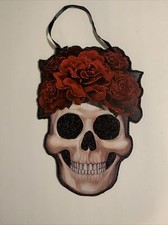 Halloween Skull with roses hanging sign. New 10 x 14