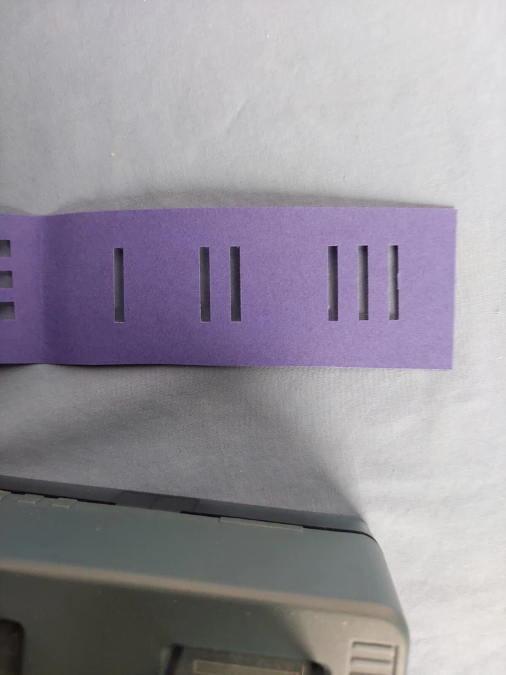 Making Memories Geometric Multi-Cutter - Image 3 of 4