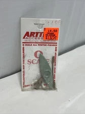 Arttista #1496 - Man in Kayak - O Scale Figure - Model Trains - NEW