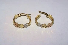18MM SOLID 14K TRICOLOR GOLD DC MATTED HAWAIIAN 9 PLUMERIA FLOWER HOOP EARRINGS