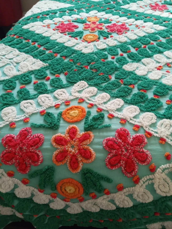 复古雪尼尔床罩大号塔夫特棉花卉绿色橙色红色复古 — 第 3/4 张图片