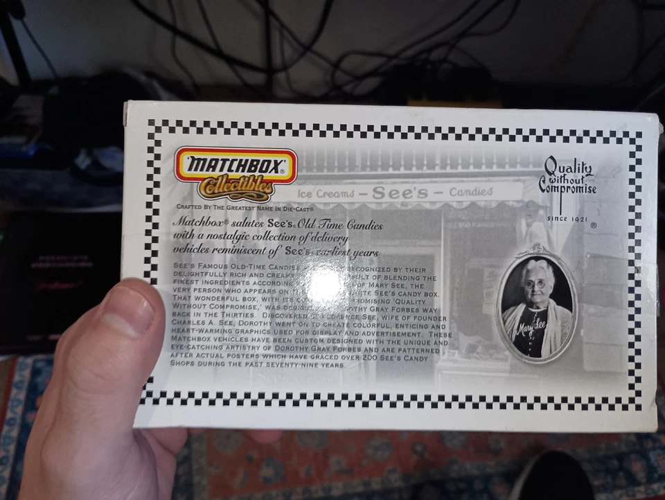 Matchbox Collectibles - See's Candies 1937 GMC - Nuevo [Embalaje dañado] Foto 3 de 3