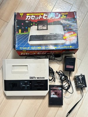 Epoch Cassette Vision Jr Console Boxed w/Game AC Adapter Tested Japan 1983 Rare