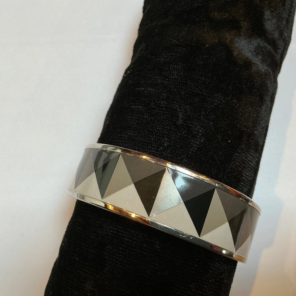HERMES Enamel PM 65 Wide Bangle Bracelet Palladium rim, Black, white, silver - Image 2 of 4