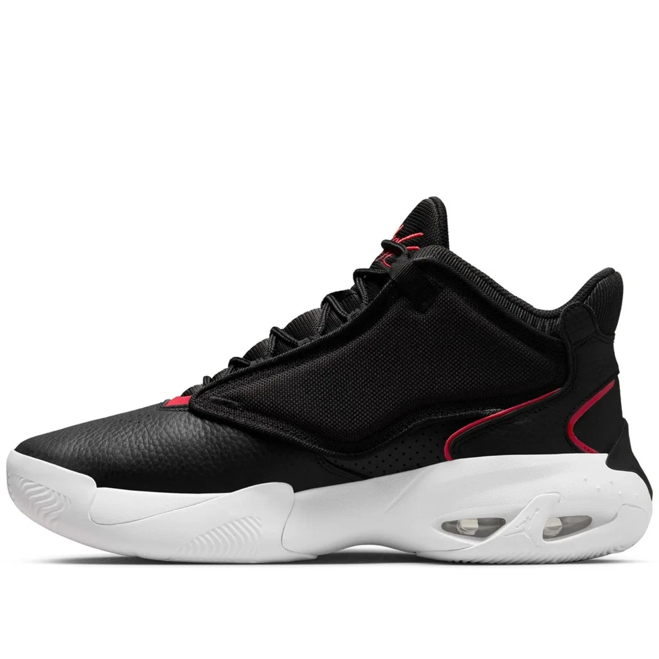 Tênis de basquete masculino Jordan Max Aura 4 'Bred' preto vermelho branco DN3687-006 - Imagem 3 de 4