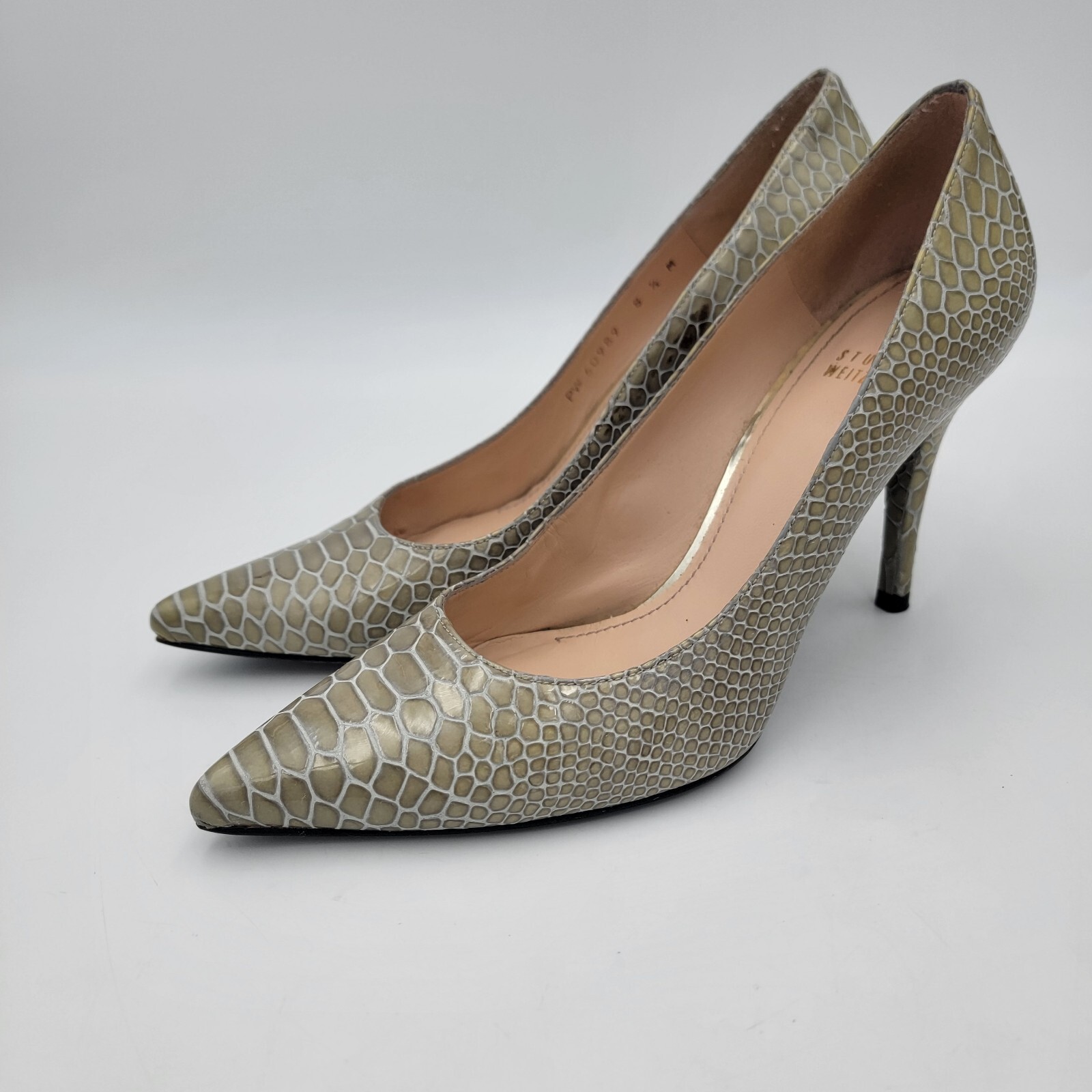 Stuart Weitzman Fever Pumps 8.5 Python Embossed P… - image 4