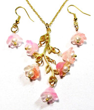 Gold Tone Pink Flower 18" Necklace  Pierced Earrings - NWOT  3351 