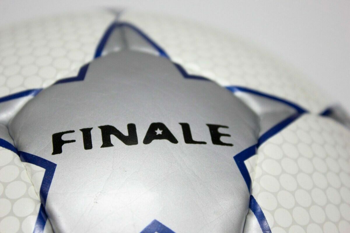 Adidas Finale 1 | Official Match Ball | UEFA Champions Adidas Finale 1 | Official Match Ball | UEFA Champions