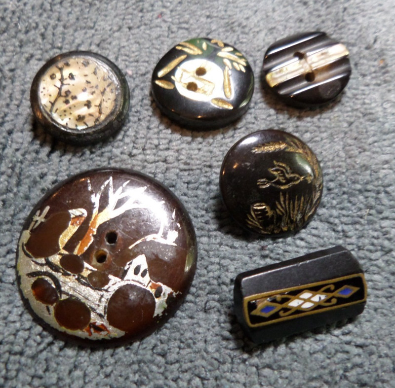 6 Vintage Antique Pressed Horn MOP Mother of Pearl Gold Inlay Etched Buttons