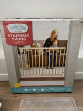 North States 4630A Wood Stairway Swing Supergate 30 H x 28-42 W in.