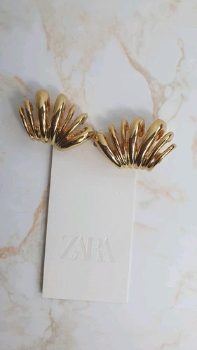 BNWT Zara Woman MAXI EAR CUFF EARRINGS- Gold Jewellery