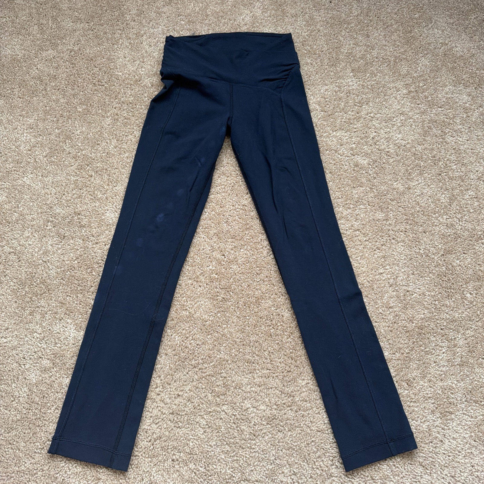 Lululemon Women's Navy Blue Leggings Size 4