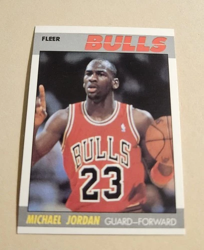 Sharp 1987-88 Fleer - Michael Jordan #59 - look at pictures !