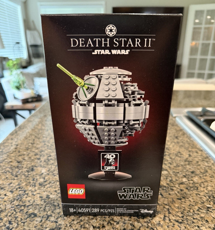 LEGO Star Wars Death Star II 40th Anniversary 40591 New in Sealed box!